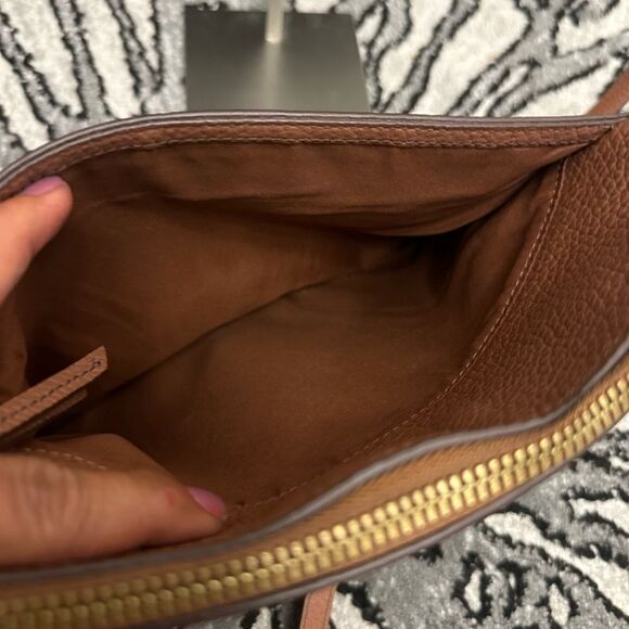 Fossil Tan Leather Crossbody Bag - Picture 10 of 10